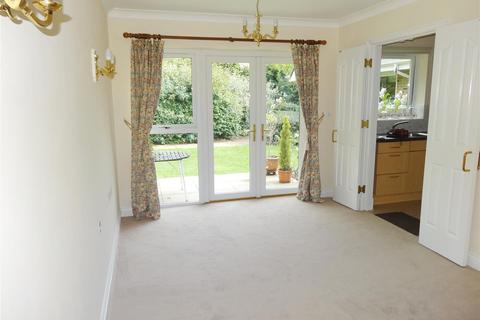 1 bedroom retirement property for sale - Fontwell Avenue, Fontwell