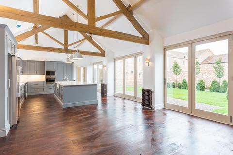 3 bedroom barn conversion for sale - The Old Barns, Scarthingwell Lane, Tadcaster
