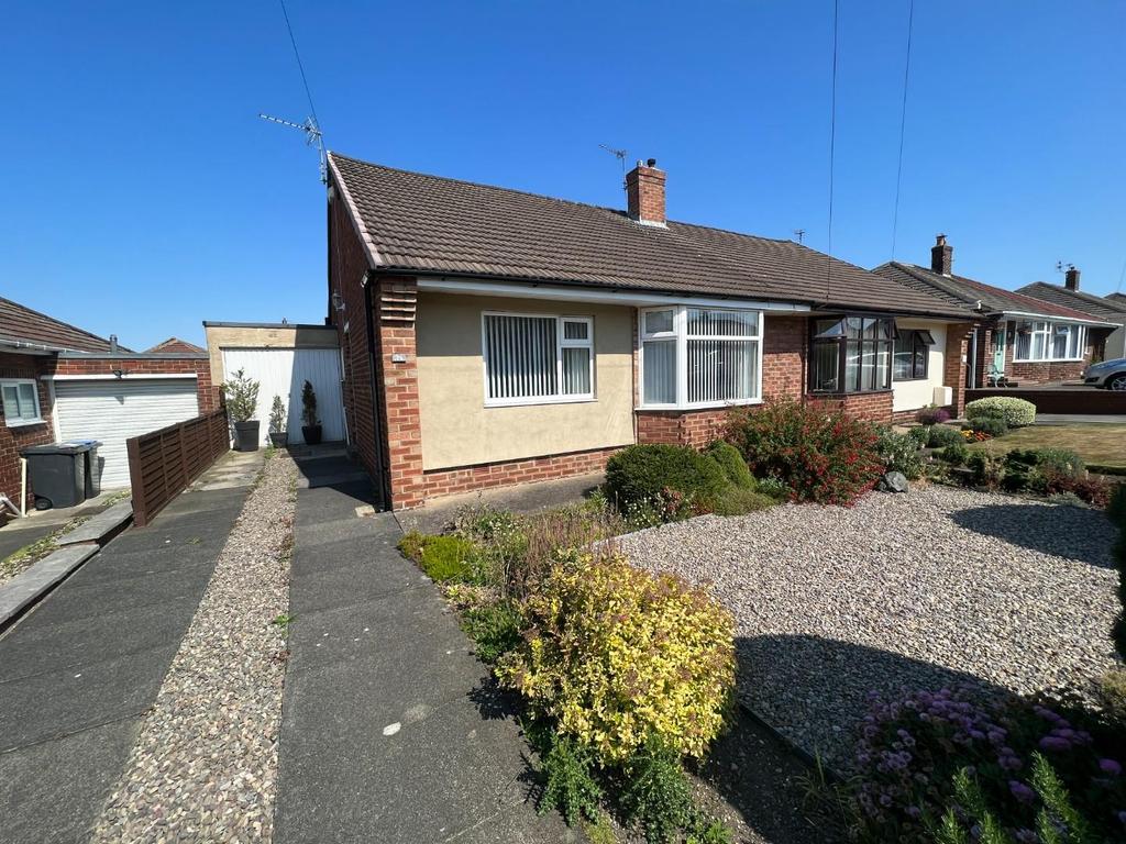 Grinstead Way, Carrville, Durham 2 bed semidetached bungalow for sale