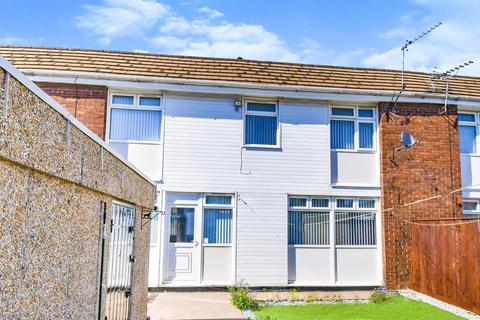 99 Dulverton Close, Bransholme, Hull, HU7 4EJ