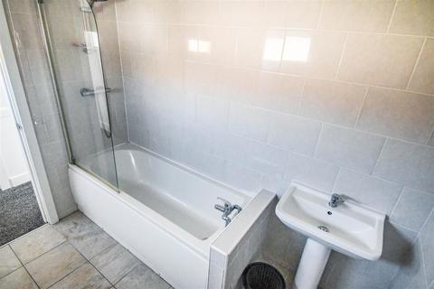 99 Dulverton Close, Bransholme, Hull, HU7 4EJ