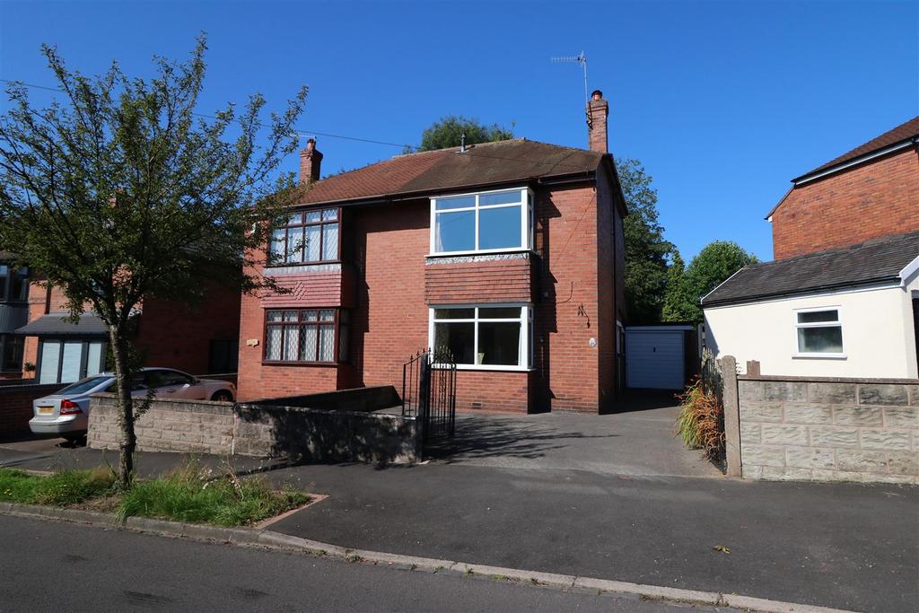 Granville Avenue, Sneyd Green... 2 bed semidetached house £145,000