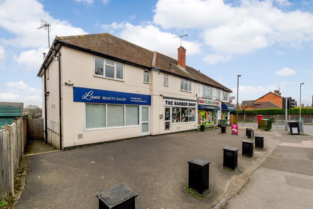 Grange Road, Guildford, Surrey, GU2 2 bed apartment £245,000