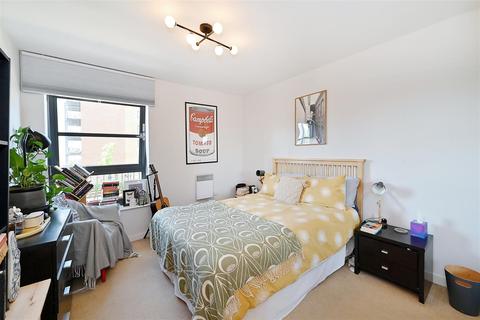 1 bedroom apartment for sale - Zenith Building, Commercial Road, E14
