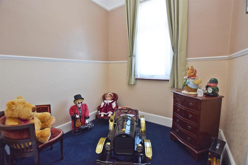 Bedroom 4/Study