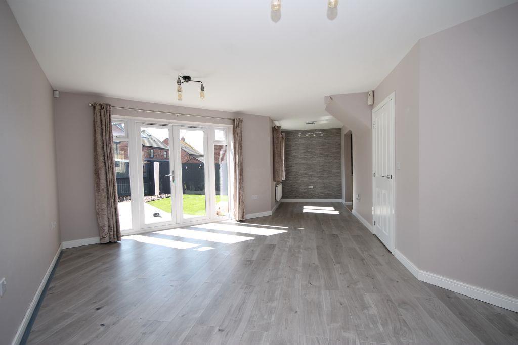 Glen Drive, Dinnington, Newcastle... 3 bed semidetached house £245,000