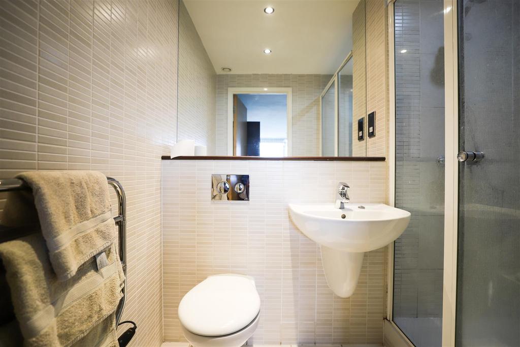 Ensuite