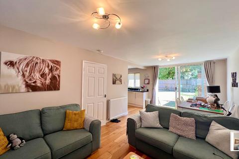 3 bedroom end of terrace house to rent - Cottingham Drive, Moulton, Northampton, NN3
