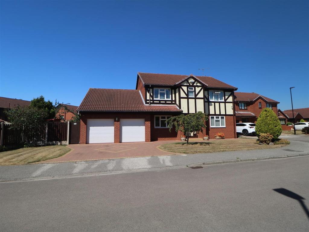 Pool Drive, Doncaster 4 bed detached house £460,000