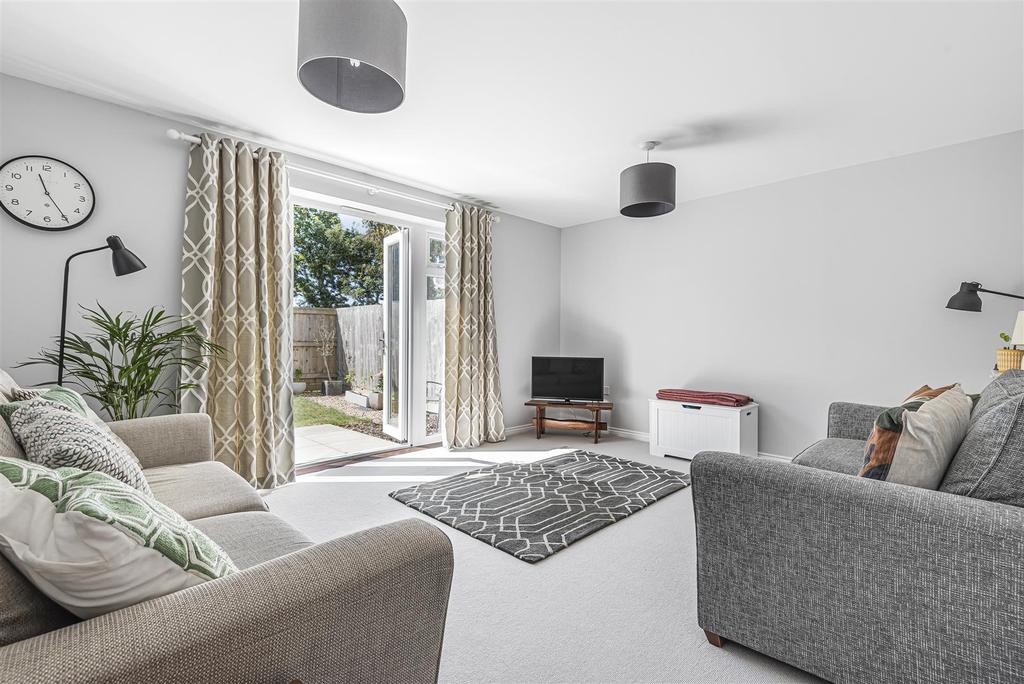 Penwethers Crescent, Truro 3 bed semidetached house for sale £320,000