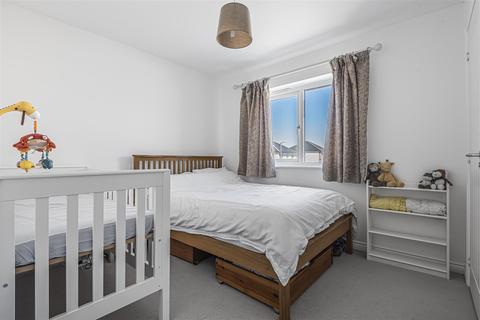 95 Penwethers Crescent, Truro, TR1 3FX