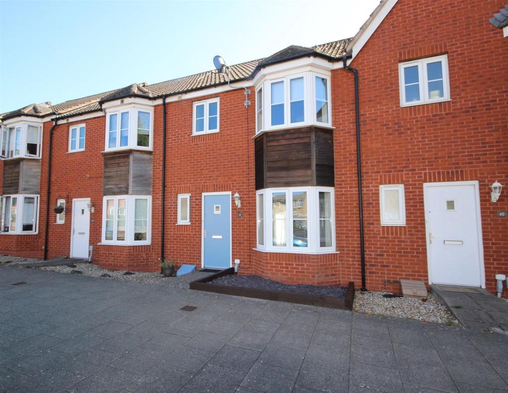 River Plate Road, Exeter 3 bed terraced house £1,300 pcm (£300 pw)