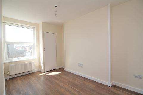 1 bedroom apartment to rent, Ethelbert Terrace, Cliftonville