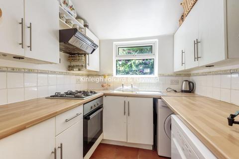 144 Sandhurst Road, London, SE6 1XD