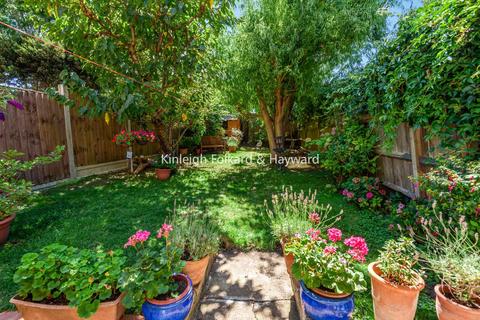 144 Sandhurst Road, London, SE6 1XD