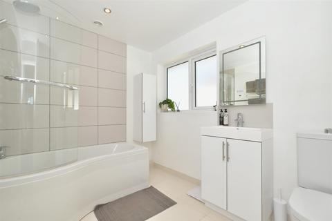 16 Blondell Drive, Bognor Regis, PO21 4BQ