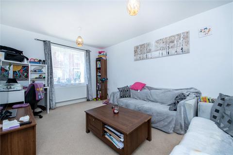 29 Aintree Way, Bourne, PE10 0WG