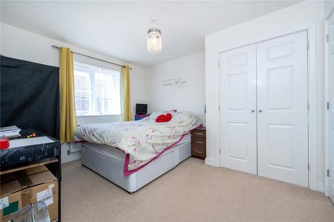 29 Aintree Way, Bourne, PE10 0WG