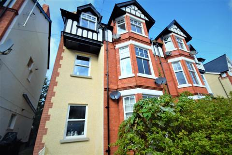 2 bedroom flat for sale - Lawson Road, Colwyn Bay, LL29