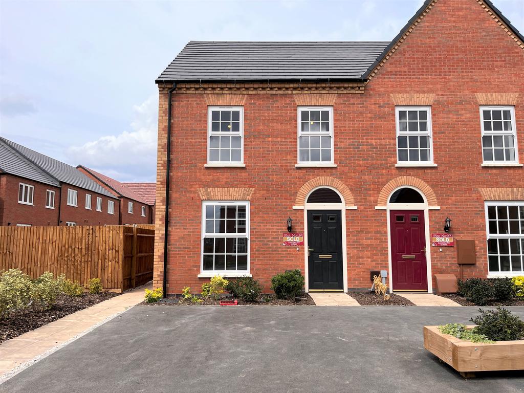 Stevens Road, Sileby 3 bed semidetached house to rent £995 pcm (£230 pw)