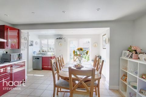 29 Lime Close, Stevenage, SG2 9QB