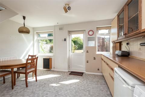 216 Beechings Way, Gillingham, ME8 6ST