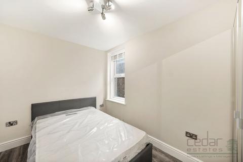 2 bedroom flat to rent, Cleve Road, South Hampstead NW6