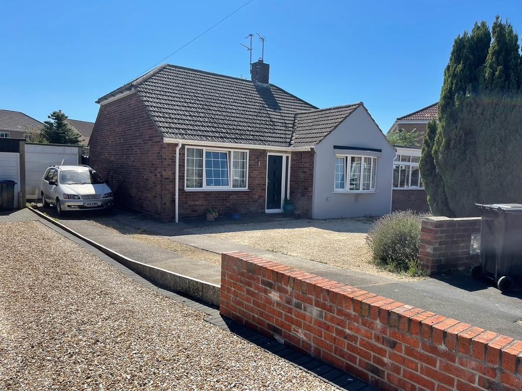 North Hykeham, Lincoln, Lincolnshire, LN6 3 bed bungalow £1,050 pcm