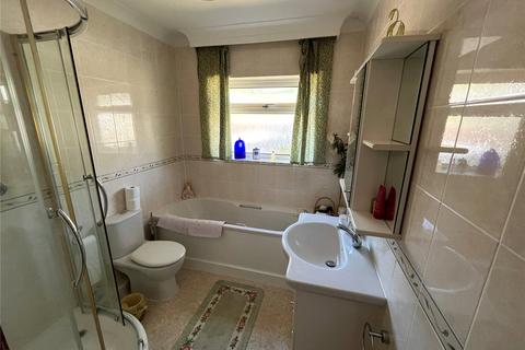 3 Ashley Park, Ashley Heath, Ringwood, BH24 2HA
