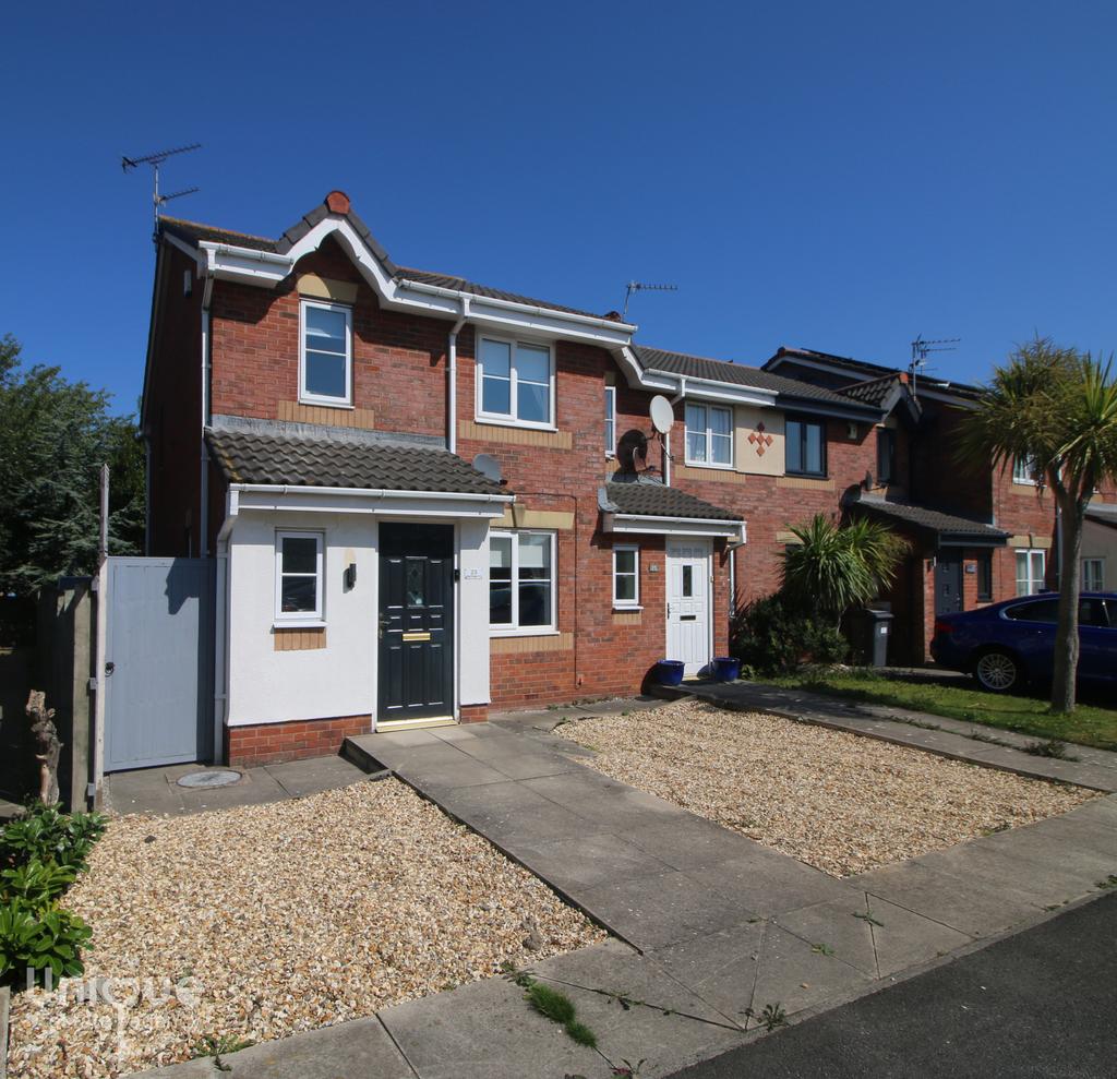Rixton Grove, ThorntonCleveleys, FY5 4 bed end of terrace house for sale £175,000