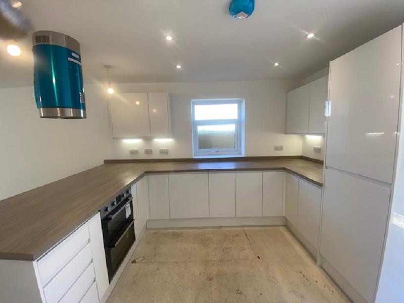 March Hywel, Cilfrew, Neath, Neath Port Talbot. 3 bed detached house for sale £285,000
