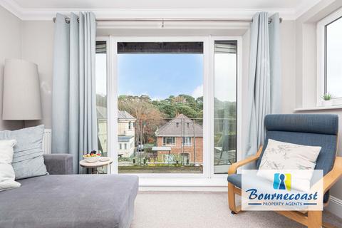 2 bedroom flat to rent, Studland Road, Alum Chine, Bournemouth