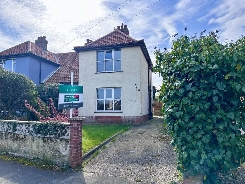 St Josephs Road, Sheringham, Norfolk 3 bed semidetached house for sale