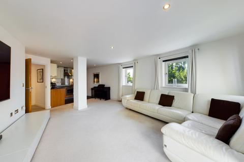 2 bedroom apartment for sale - Pound Hill, Crawley, RH10