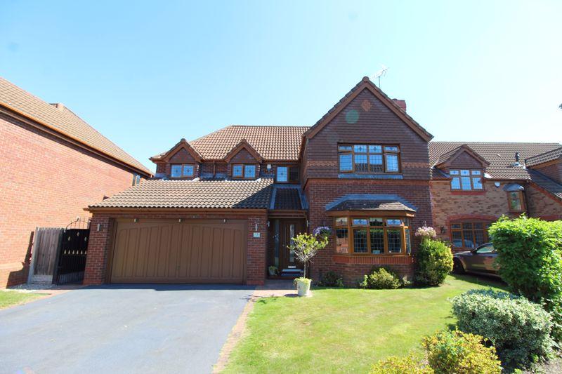 Ben Nevis Drive, Ledsham Park 4 bed detached house £525,000