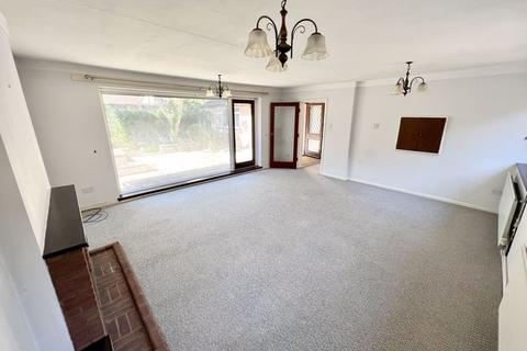 3 bedroom detached bungalow for sale - Mill Lane, Old Harlow