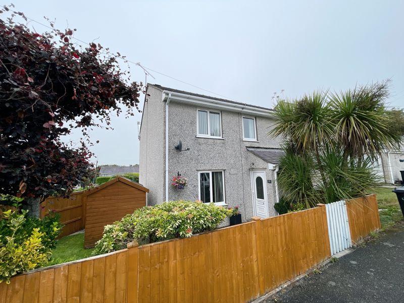 Llangefni, Isle of Anglesey 2 bed terraced house £175,000