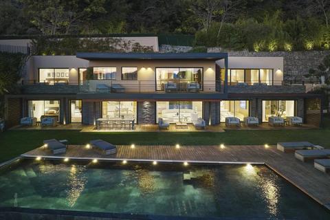 5 bedroom villa, Cannes, 06400, France