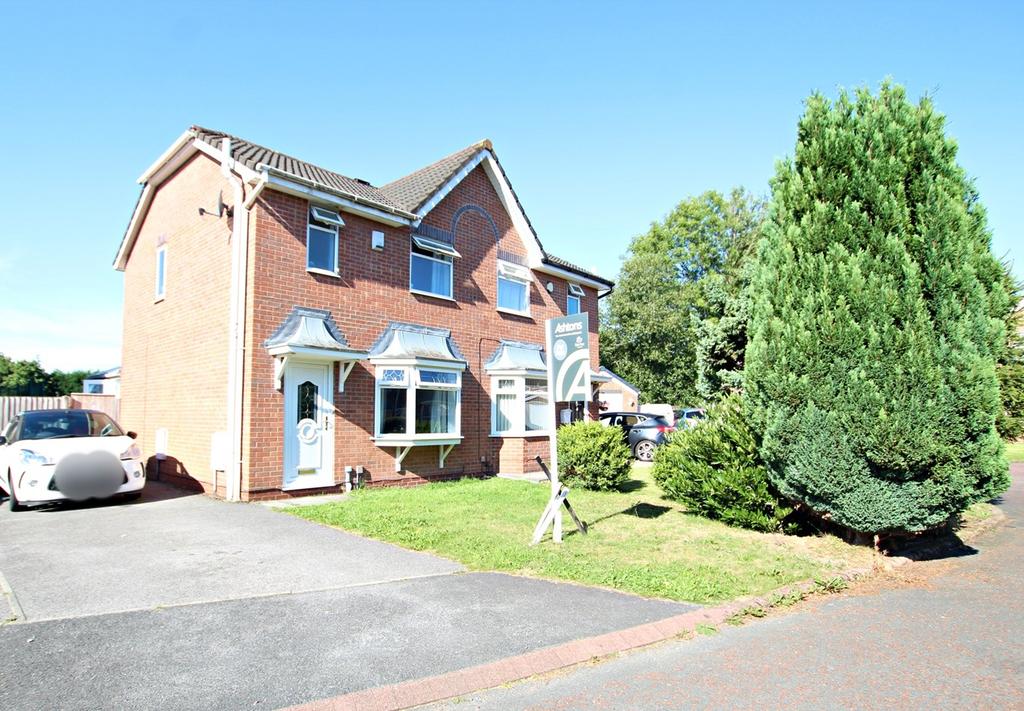 Benjamin Fold, AshtoninMakerfield, Wigan, WN4 3 bed semidetached