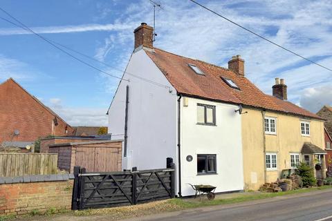 2 bedroom end of terrace house for sale, The Pound, Bromham, Wiltshire, SN15 2HF