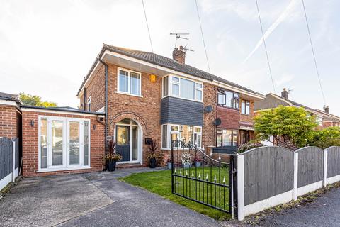3 bedroom semi-detached house for sale - Russell Road, Partington, Manchester, M31