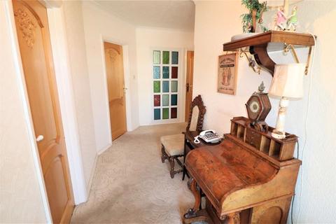 6 Alinora Crescent, Goring By Sea, Worthing, BN12 4JB