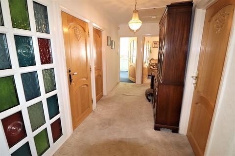 6 Alinora Crescent, Goring By Sea, Worthing, BN12 4JB