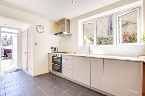 26 Falmer Road, Enfield, EN1 1PY