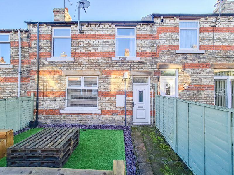 Nelson Street, Greenside, Ryton 2 bed property £550 pcm (£127 pw)