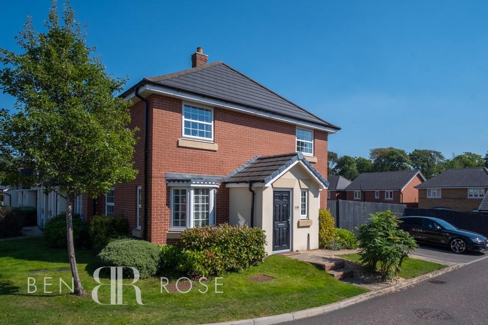 Boardman Close, Farington, Leyland 3 bed semidetached house £200,000