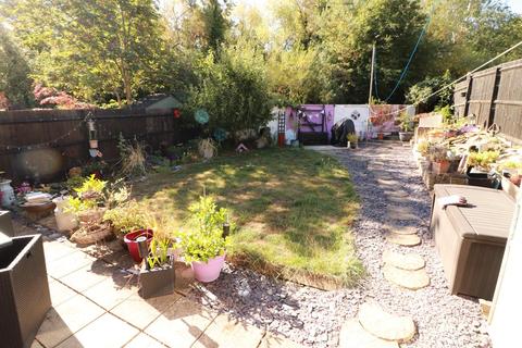 15 Parnall Crescent, Yate, Bristol, BS37 5XS