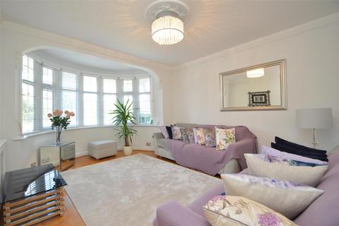5 bedroom house for sale - Roding Lane South, Redbridge, IG4 5PP