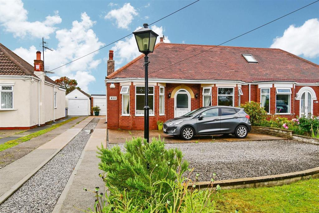 Main Road, Wyton, Hull 3 bed semidetached bungalow for sale £285,000
