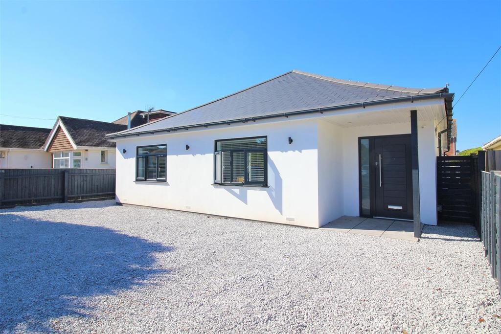 Seacroft Avenue, Barton On Sea 3 bed detached bungalow £850,000